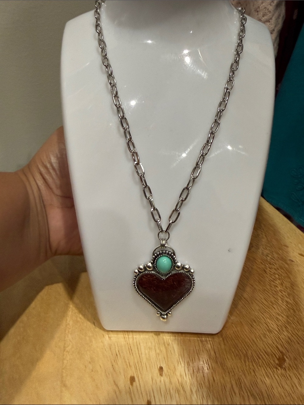 Silver tone Heart Pendant Necklace Red Turquoise Stones boho adjustable